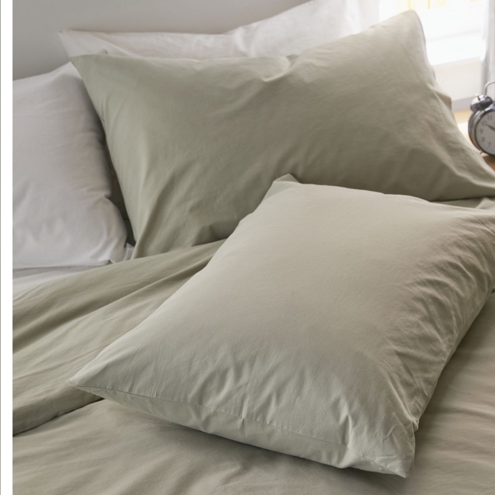 UO HOME NWT light green standard pillow shams